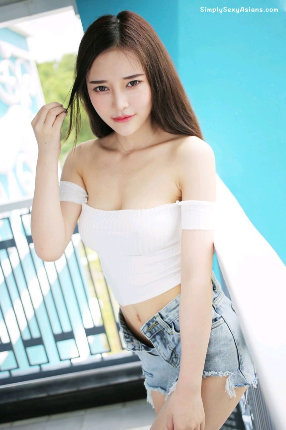 Tang Qi Er 唐琪儿il Graphic Photo 023